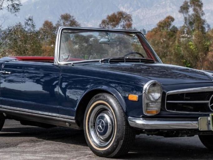Mercedes-Benz SL 250SL Pagode de 1968