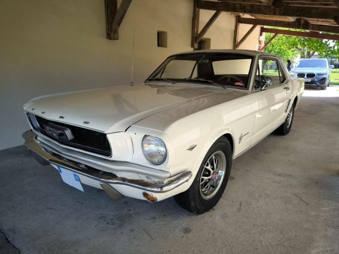 Ford Mustang 4.7L V8 225ch (289 ci) de 1966