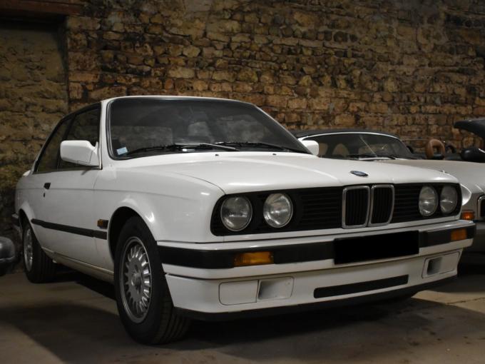 BMW Série 3 E30 320i de 1988