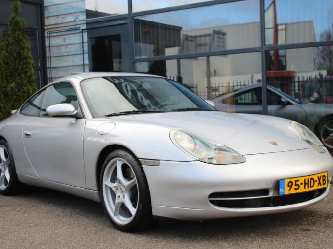 Porsche 996 Carrera de 1998