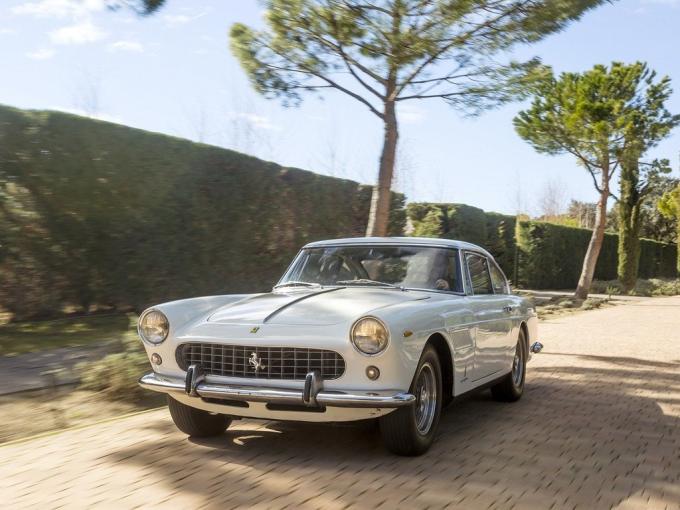 Ferrari 250 GTE 2+2 de 1962