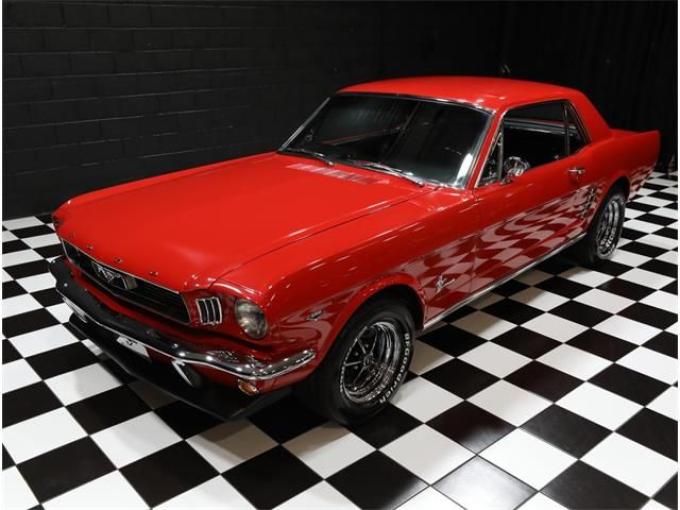 Ford Mustang V8 Coupé de 1965
