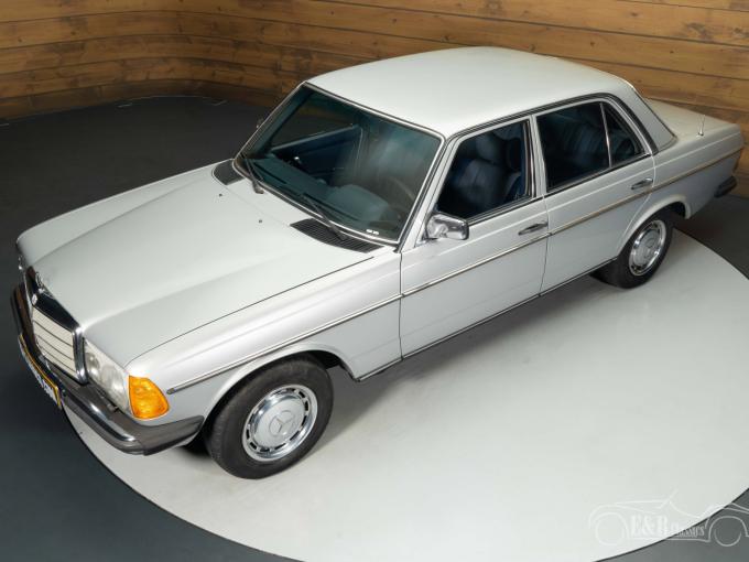 Mercedes-Benz 250  de 1978