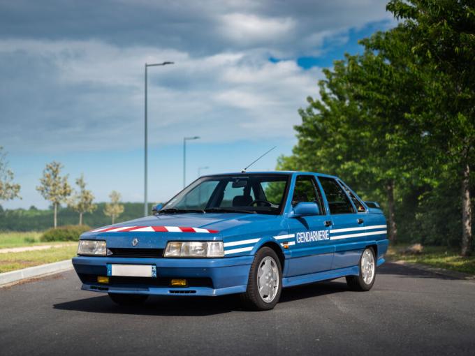 Renault 21 Turbo Ex-gendarmerie de 1992