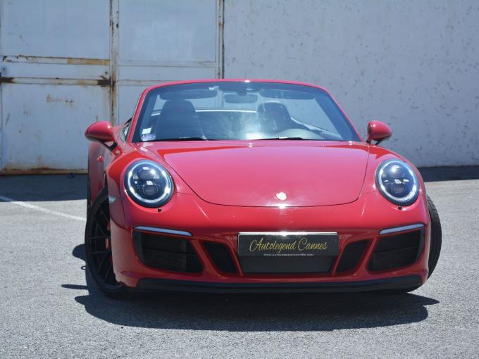 Porsche 991 CARRERA 4  GTS  de 2017