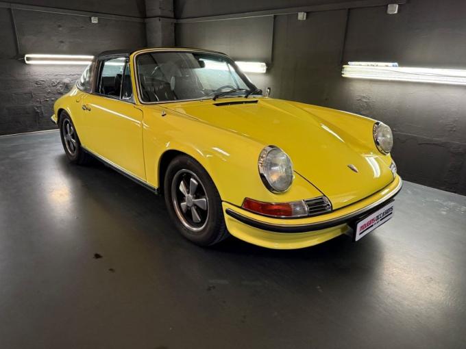 Porsche 911 2.4 S Targa Trappe &agrave; huile de 1972