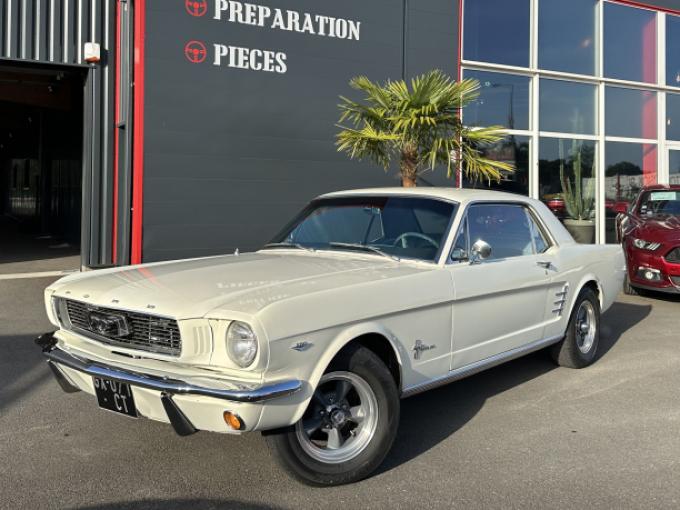 Ford Mustang V8 Coupé de 1966