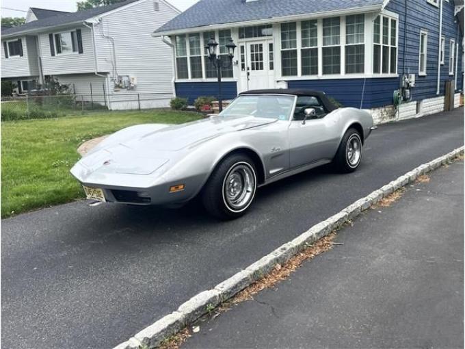 Chevrolet Corvette C3 Stingray Cabriolet de 1973