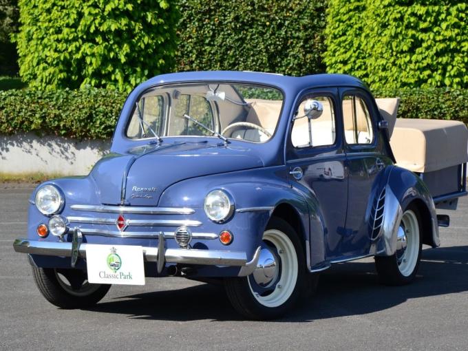 Renault 4 CV Découvrable & remorque de 1954