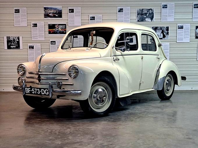 Renault 4 CV SPORT de 1960