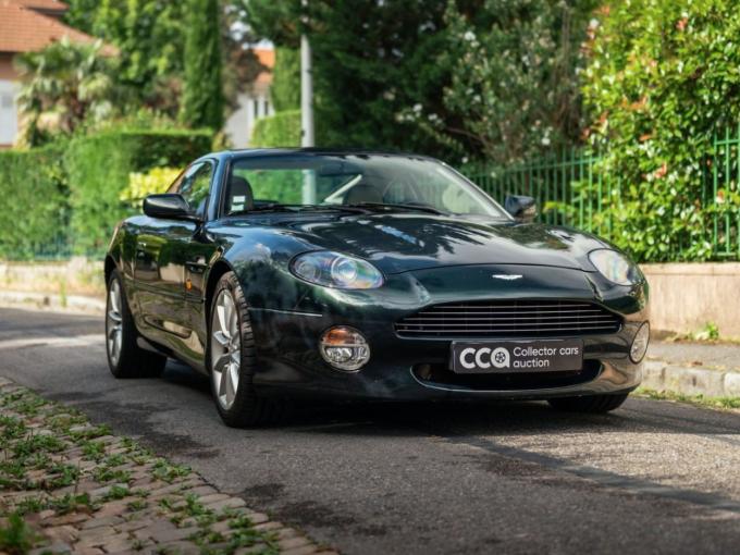 Aston Martin DB 7 Vantage V12 de 2000