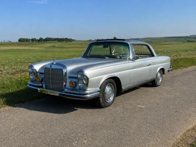 Mercedes-Benz SE 220 Coupe de 1962