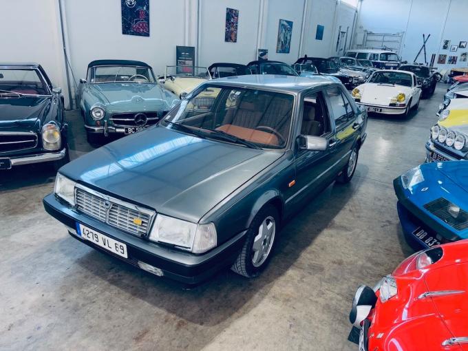 Lancia Théma 8.32 Ferrari Francaise de 1988