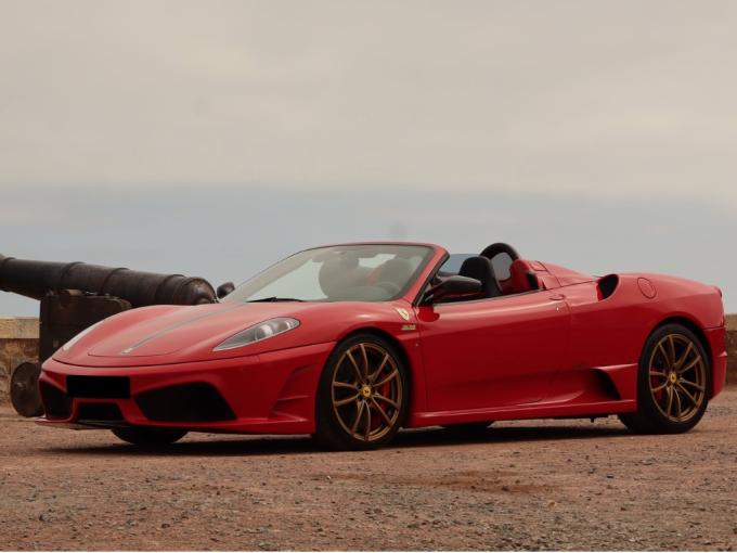 Ferrari F 430 Scuderia Spider 16 M de 2009