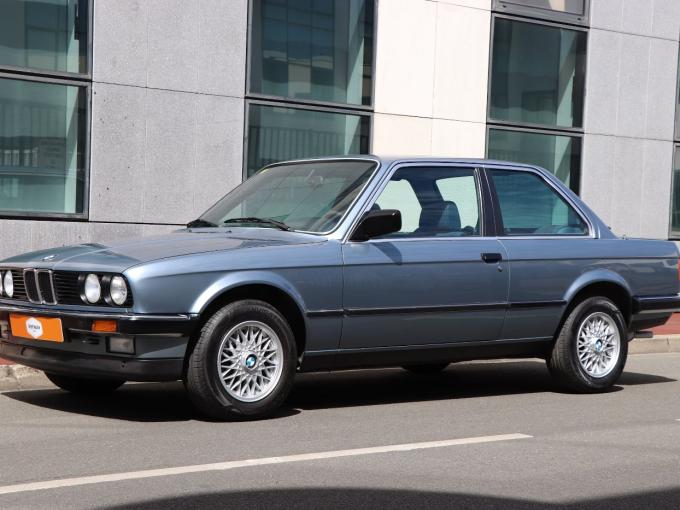 BMW Série 3 325ia de 1986