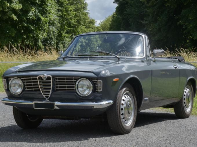 Alfa Roméo Alfetta GT Cabriolet de 1965