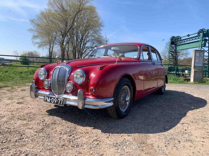 Daimler V8  de 1963