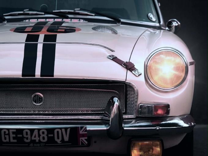 MG B Version US de 1977