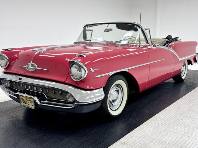 Oldsmobile 88 Super Convertible de 1957