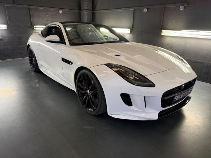 Jaguar Type F COUPE 5.0 V8 550 R AWD AUTO de 2016
