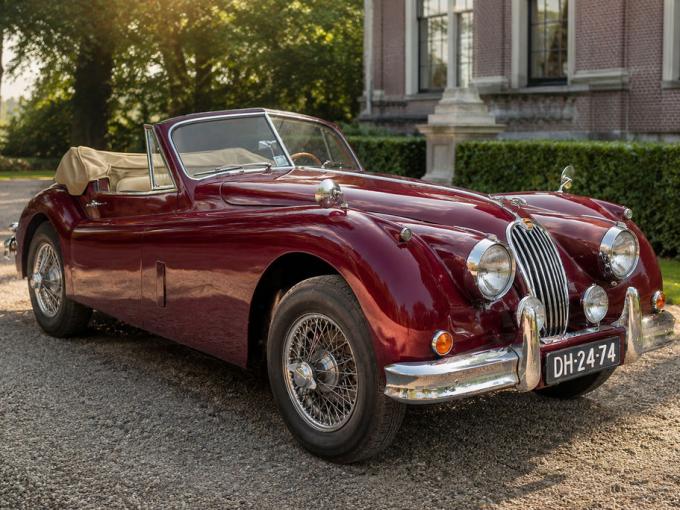 Jaguar Série - XK 140 DHC SE Cabriolet de 1956