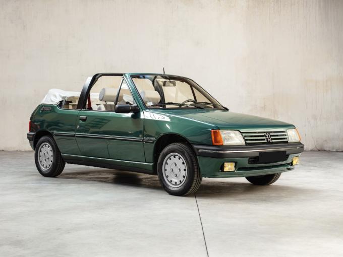 Peugeot 205 Cabriolet Roland Garros de 1990