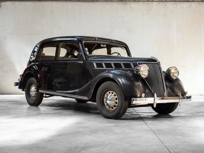 Renault Vivaquatre (BDH1) de 1938