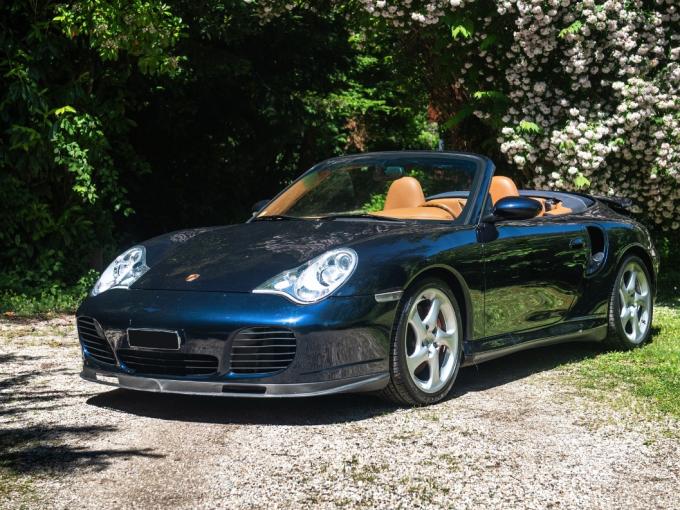 Porsche 996 Turbo Cabriolet avec Hard-top de 2004