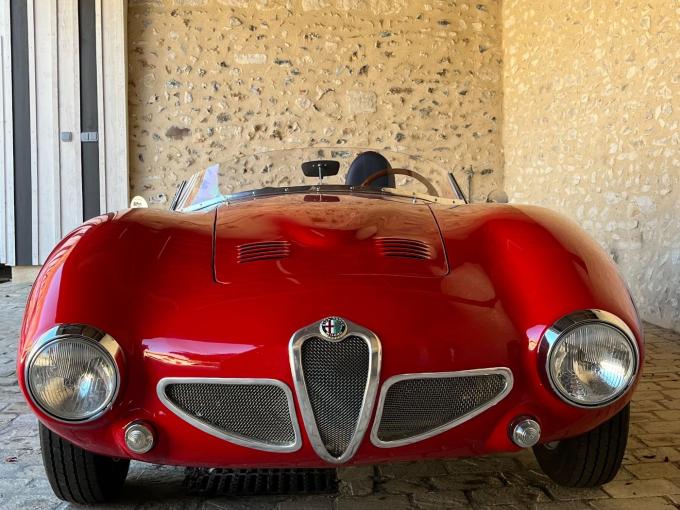 Alfa Roméo 1900 Disco Volante par ATL - 1973 de 1973