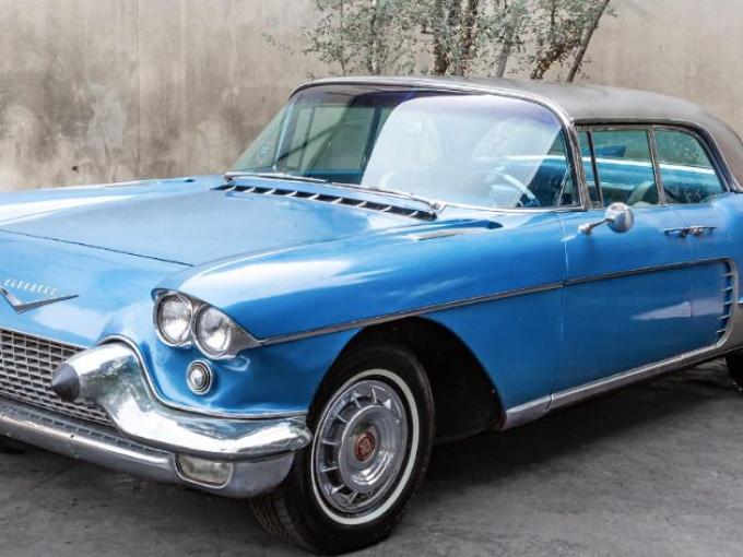 Cadillac Brougham Eldorado Brougham s&eacute;rie 70 de 1958