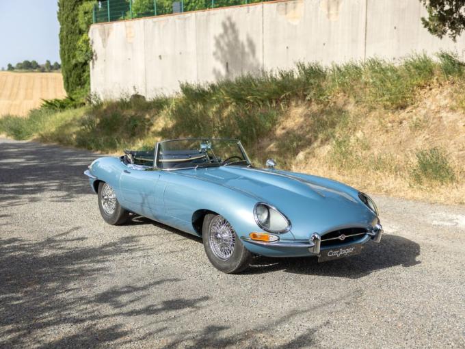 Jaguar Type E Serie 1 3.8 roadster de 1964