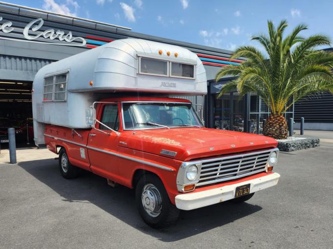 Ford Pick-up F250 Custom Cab Camper de 1967