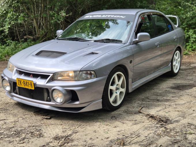 Mitsubishi Lancer Evolution IV GSR de 1996