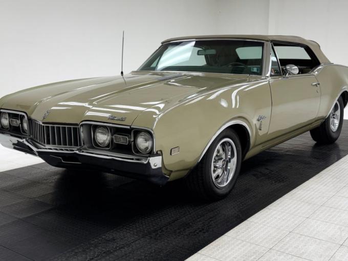 Oldsmobile Cutlass S Convertible de 1968