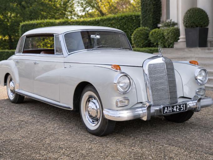 Mercedes-Benz 300 Adenauer de 1961
