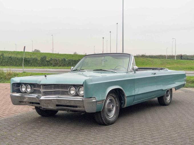 Chrysler 300 V8 Cabriolet de 1967