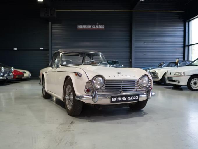 Triumph TR4 A IRS de 1965