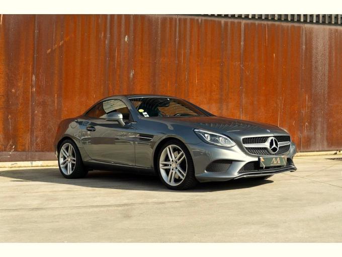 Mercedes-Benz SLC 250 de 2017
