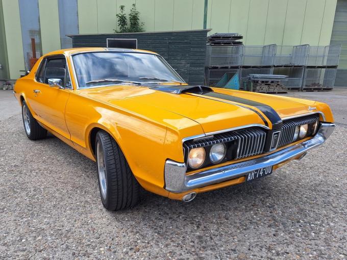 Mercury Cougar V8 Coupé de 1967