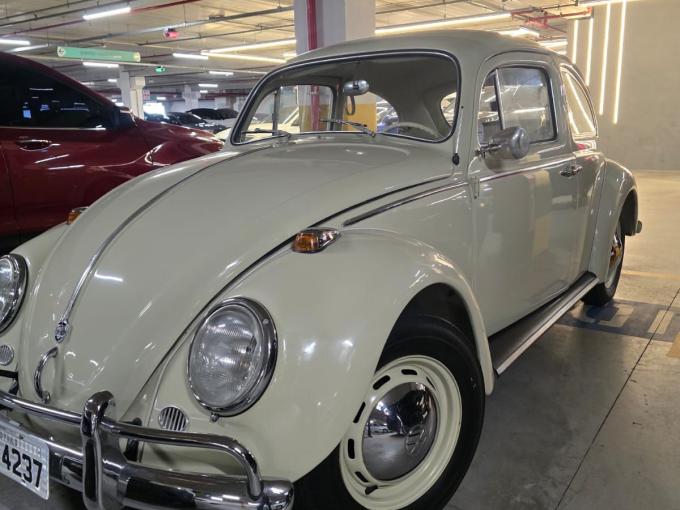 Volkswagen Coccinelle Fusca br&eacute;silienne de 1965
