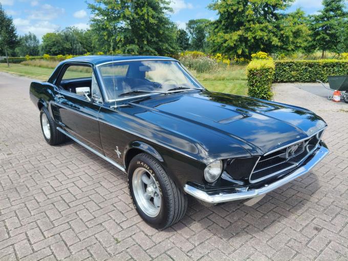 Ford Mustang V8 de 1967