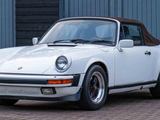 Porsche 911 3.2 Carrera Cabriolet de 1985