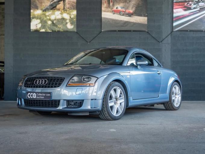 Audi TT 3.2 V6 Quattro coupé    de 2004