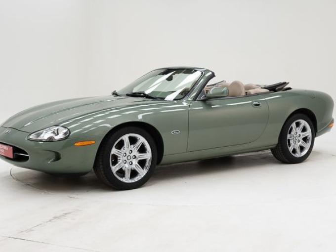 Jaguar XK8 4.0 '2000 CH00038 de 2000