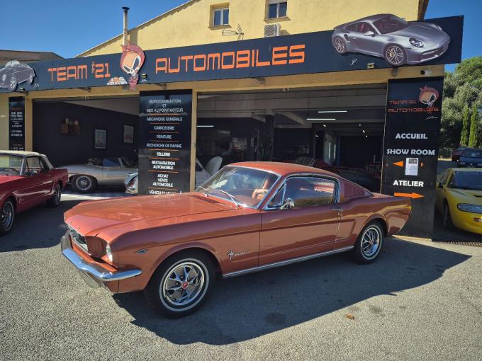 Ford Mustang FASTBACK 289 CI de 1966