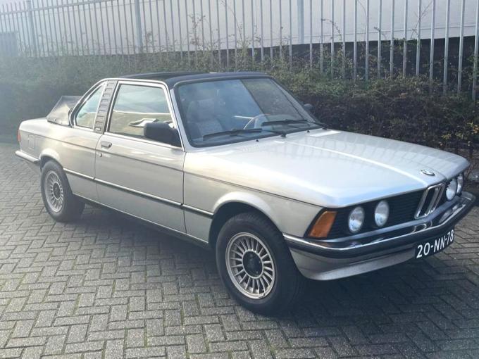 BMW Série 3 320 Baur TC de 1976