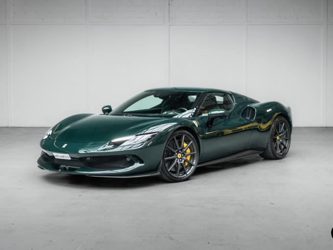 Ferrari 296 GTB *VERDE BRITISH RACING / PPF* de 2023
