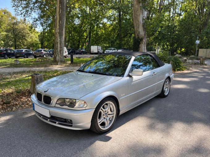 BMW Série 3 330 ci  de 2001