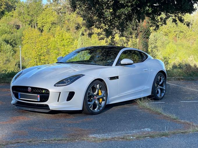Jaguar Type F R 550 AWD de 2016