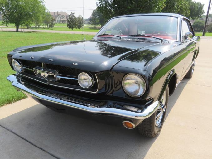 Ford Mustang BLACK/ RED  de 1965